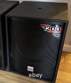 ALTO 2600 watt Powered PA SYSTEM inc Tx3 Tops and 15 Bass bin + Mixer