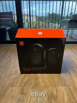 JBL One Series 104 Compact Powered Desktop Reference Monitors Black GREAT COND