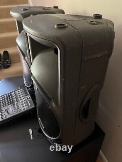 MACKIE PA system SRM450 V1 POWERED SPEAKERS inc PRO FX8 Mixer