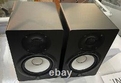 Yamaha HS7 Powered Studio Monitor speakers Pair- MINT IN BOX
