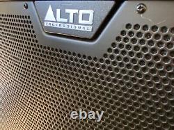 Alto Pa System 4200 Watts Powered Inc Ts215 Paire Et Ts315s 15 Bac Basse