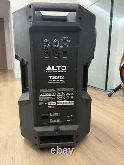 Haut-parleur amplifié 2 voies de 1100 watts avec un woofer de 12 pouces - Alto TS212