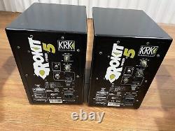 Paire De 2 Krk Rokit Powered 5 Studio Monitors Haut-parleurs Système Et Câbles D'accès